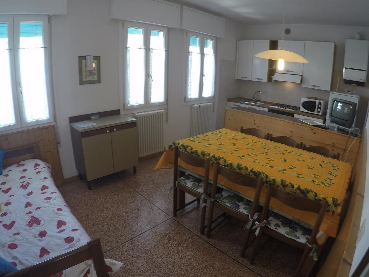 Casa Francesca - Agenzia Cocal Apartment Каорле Екстериор снимка