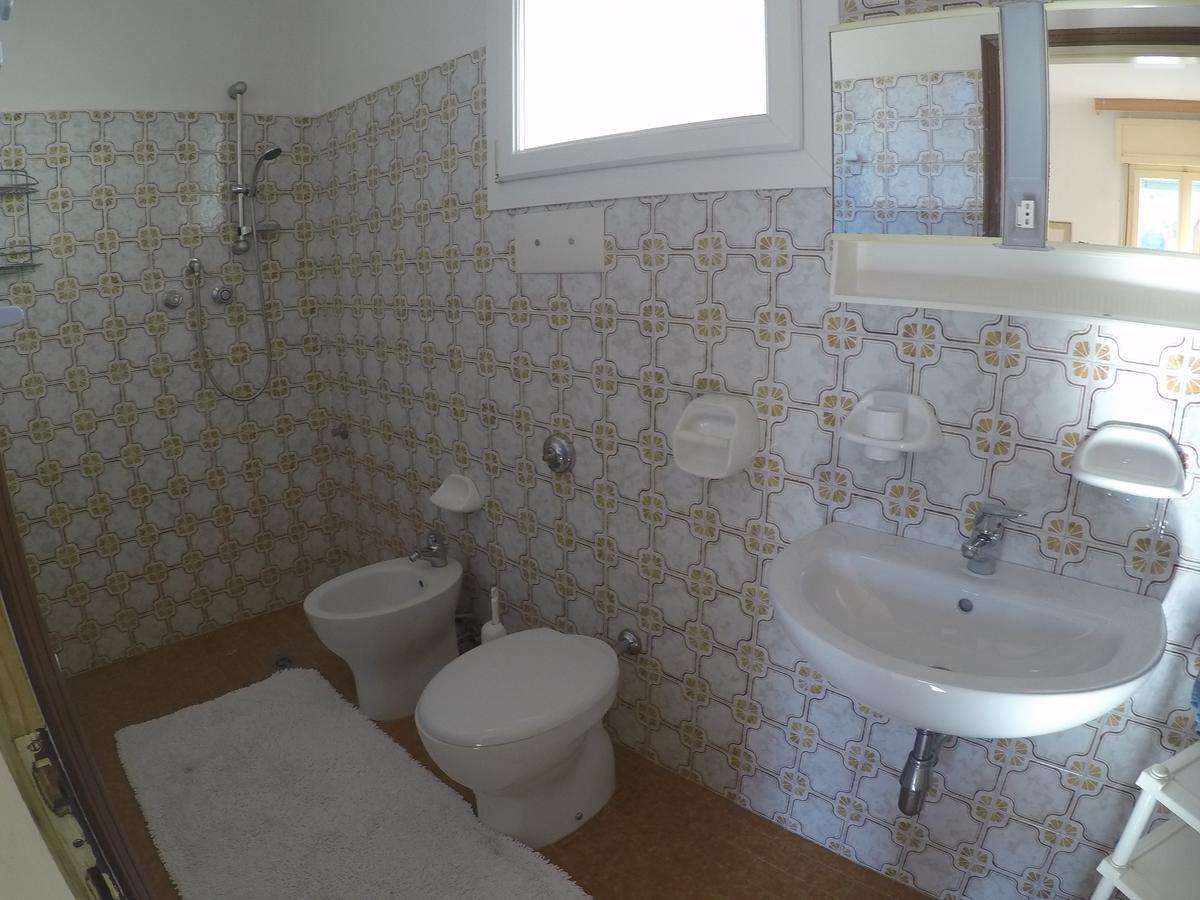 Casa Francesca - Agenzia Cocal Apartment Каорле Екстериор снимка