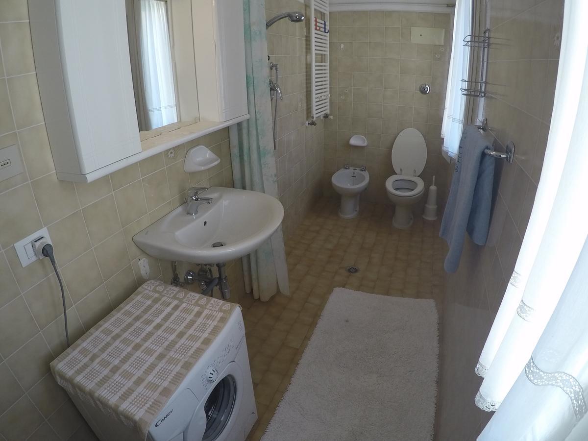 Casa Francesca - Agenzia Cocal Apartment Каорле Екстериор снимка